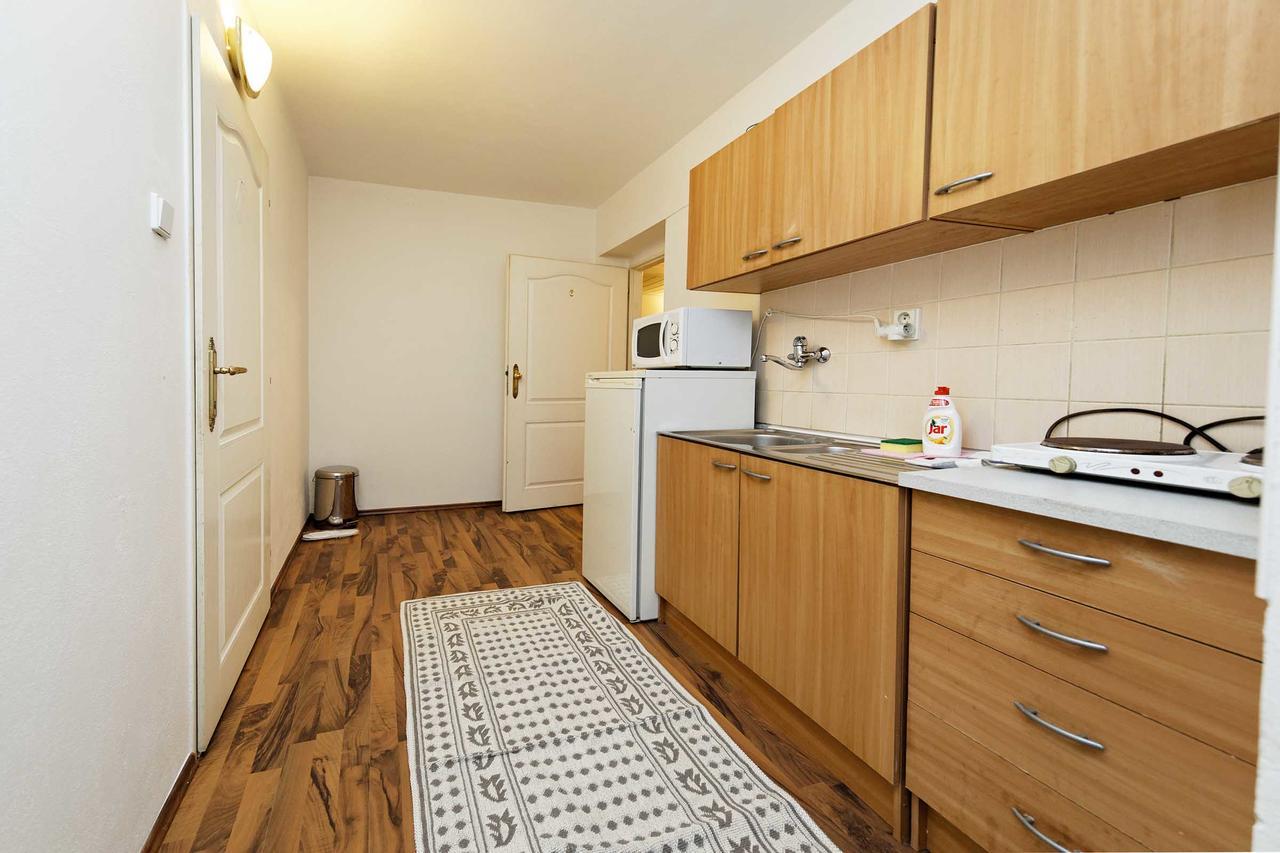 Apartments U Cisare Prag Dış mekan fotoğraf